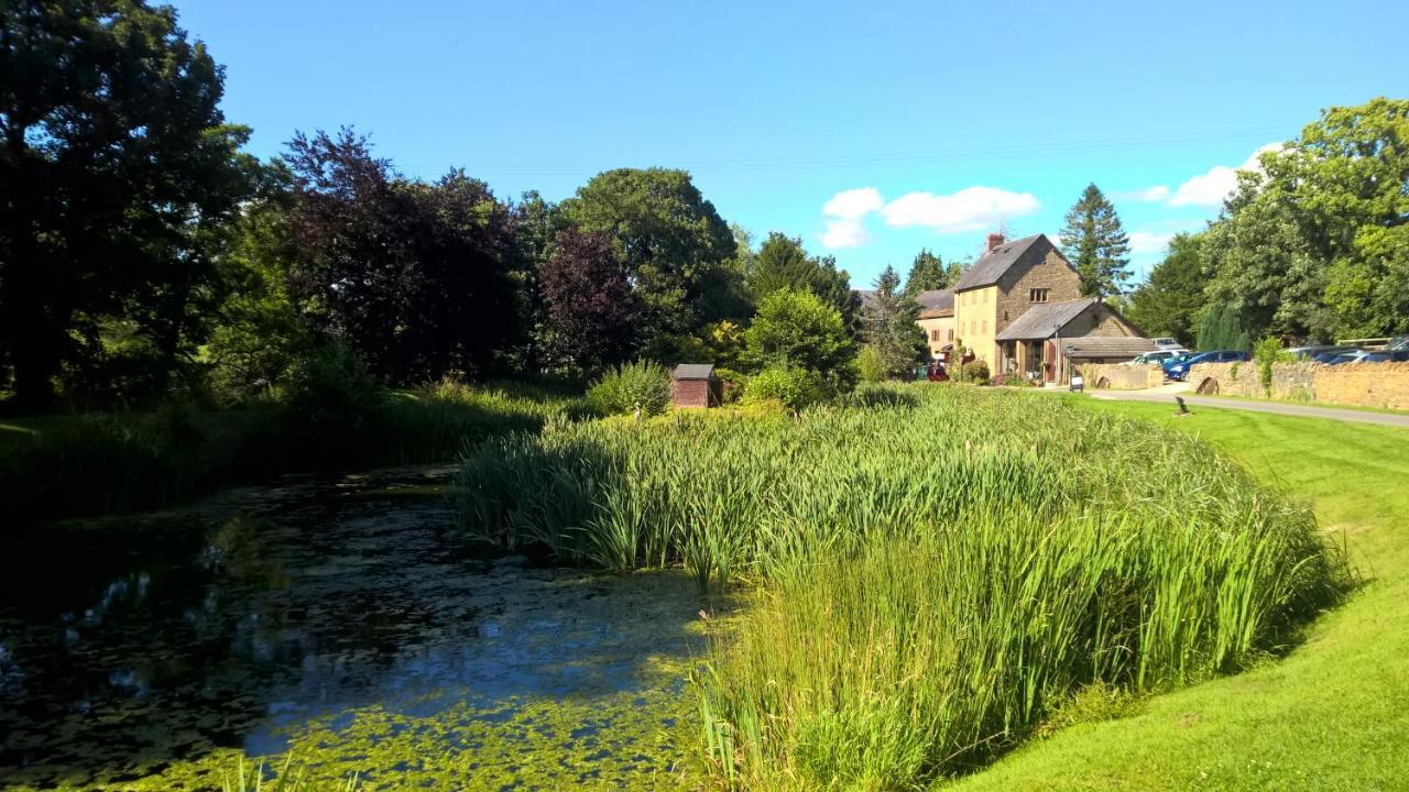 Готель Haselbury Mill Крукерн Екстер'єр фото
